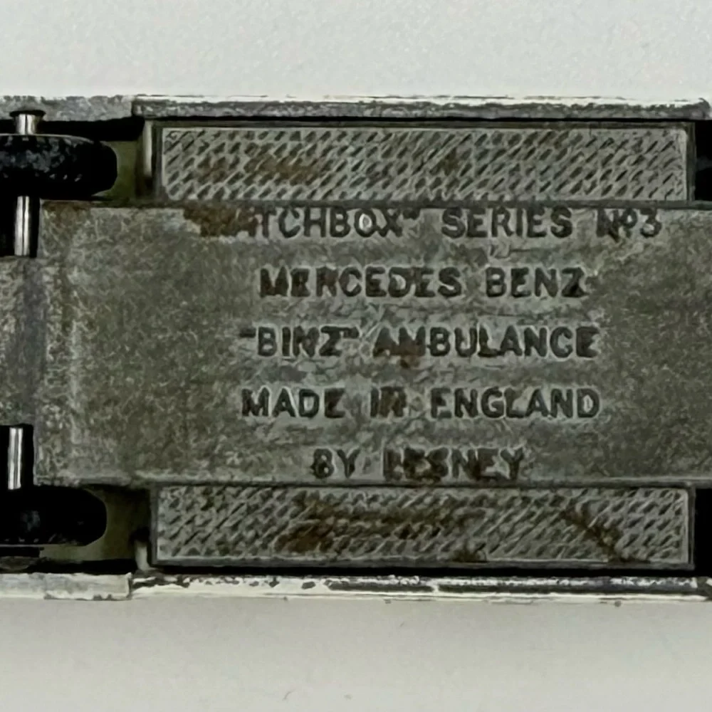 Lesney Matchbox #3 Mercedes Benz‎ Binz Ambulance Regular Wheel 1968 Vintage
